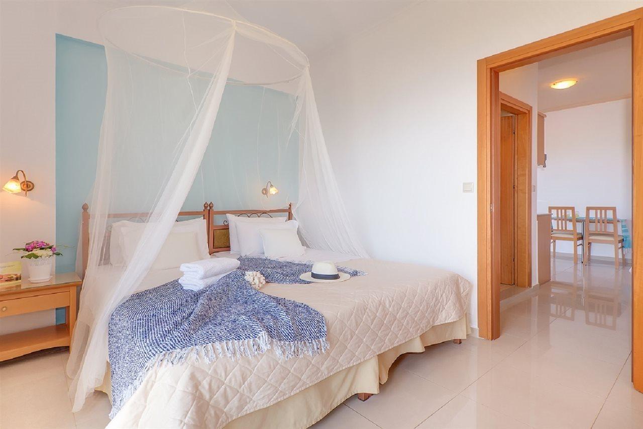 Notos Heights Hotel&Suites Malia Exterior foto